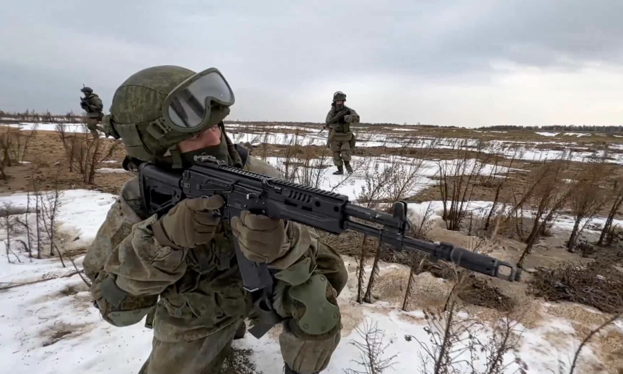 Russian troops exercise in Belarus